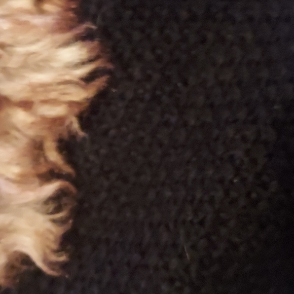 FURRY SOFT HOODED SCARF - Picture 5 of 5